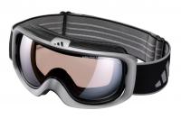 ���� � ����� ����� Adidas ��� ������������