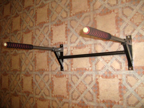 Турники и брусья из серии силовых тренажёров Турники и брусья из серии силовых тренажёров