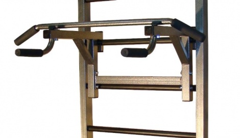 Турники и брусья фирмы Plastep из серии силовых тренажёров Турники и брусья фирмы Plastep из серии силовых тренажёров